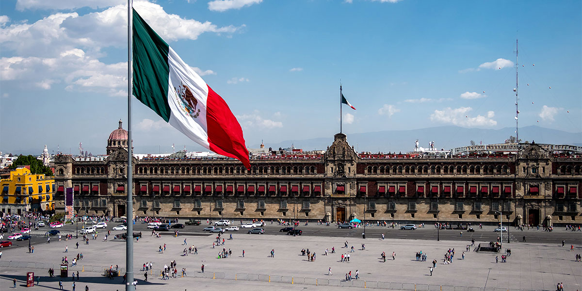 The Zócalo (Plaza de la Constitución) and the Palacio Nacional.